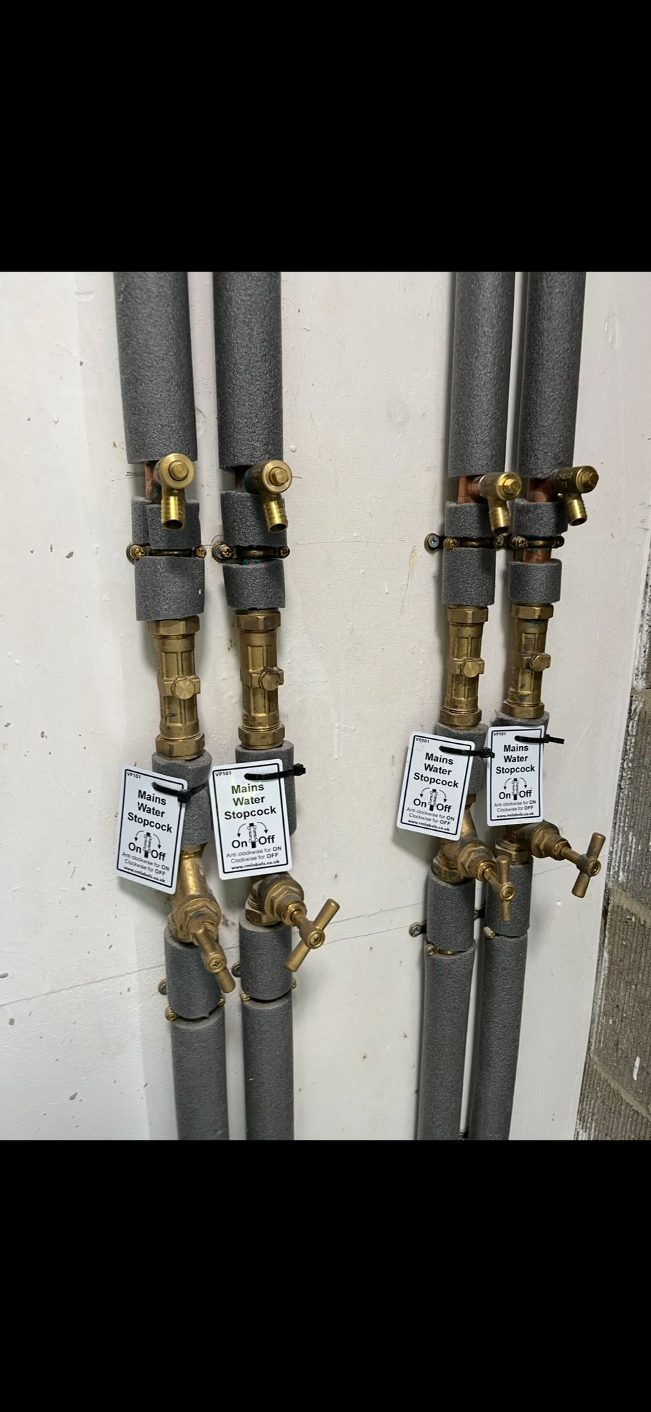 Mains water stopcocks installed and labelled