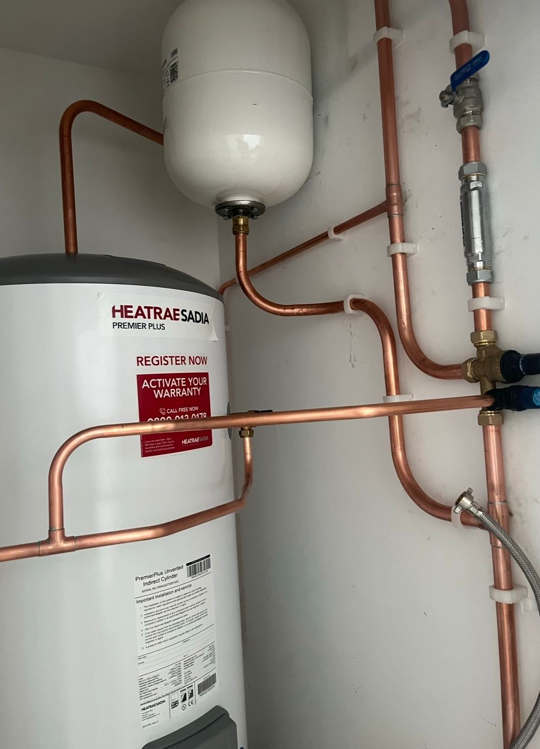 Heatrae Sadia unvented cylinder with copper manifold